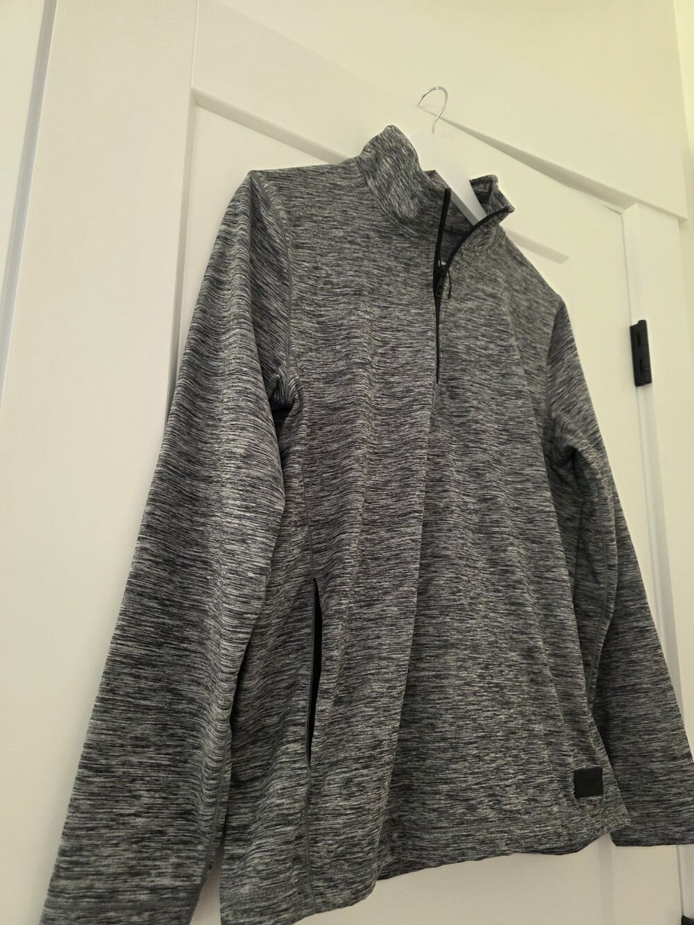 Abercrombie & Fitch Gray Marled Air Knit Zip Top